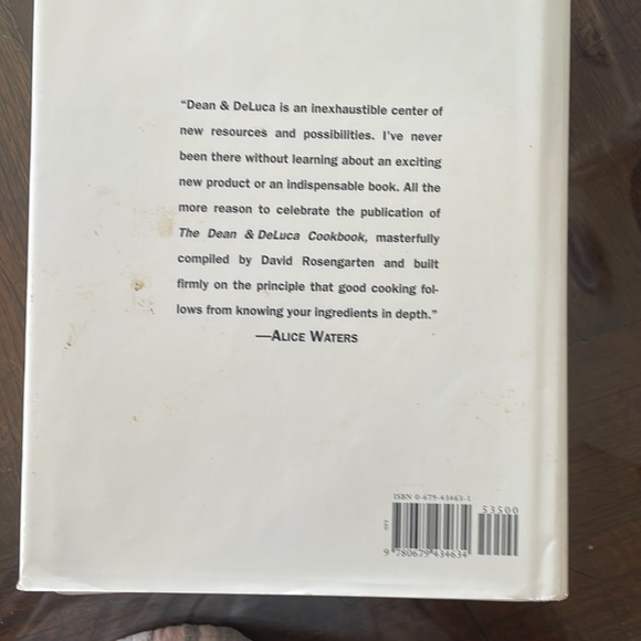 The Dean & DeLuca Cookbook - Picture 2 of 7